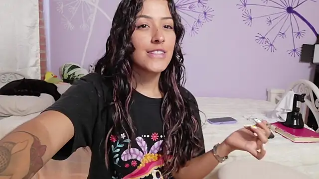 saribelcute online show from March 27, 8:08 pm