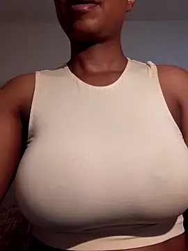 Snapshot of realsquirter chatting on March 12, 8:31 am realsquirter online show from March 12, 8:31 am