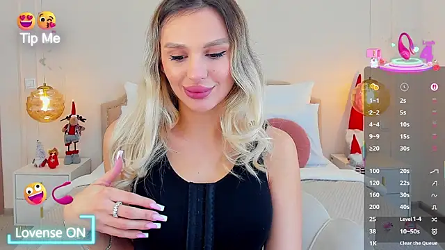 MissLoou online show from January 12, 6:18 am