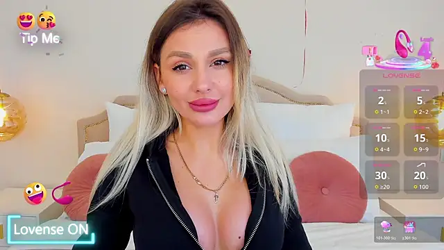 MissLoou online show from February 25, 6:12 am