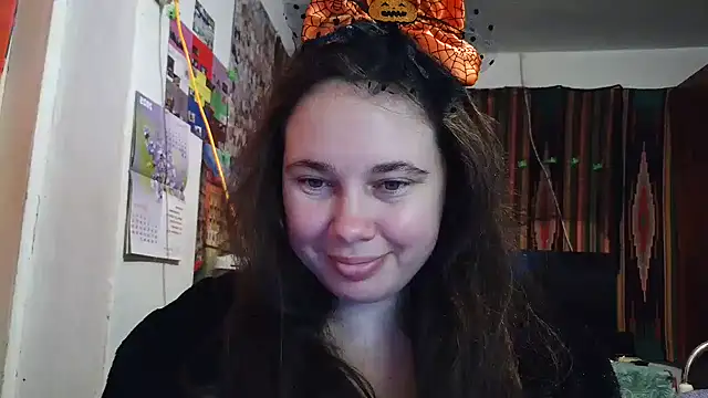 Cora Maro online show from November 2, 12:07 pm