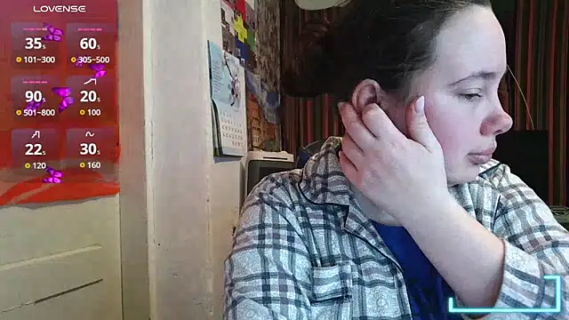 Cora Maro online show from April 9, 11:21 pm