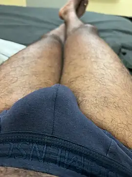 Snapshot of A-mira chatting on February 4, 6:14 pm A-mira online show from February 4, 6:14 pm