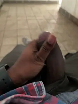 Snapshot of A-mira chatting on March 11, 9:26 am A-mira online show from March 11, 9:26 am