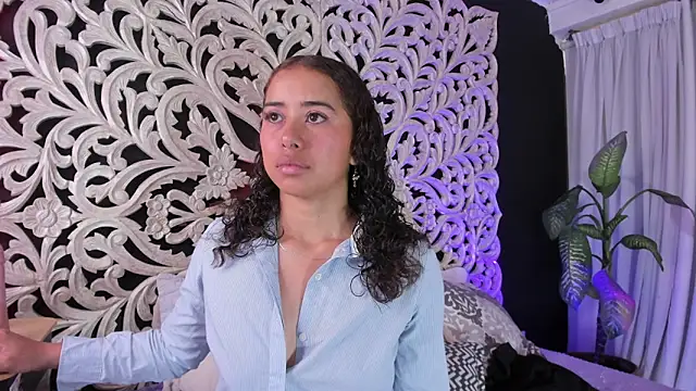 Snapshot of Ammy_nova chatting on April 2, 8:06 pm Ammy nova online show from April 2, 8:06 pm