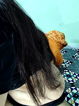 indian yourshreya69 online show from March 31, 12:45 am