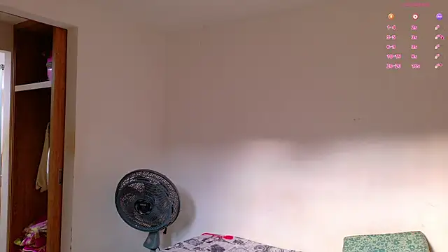 Gaby Vegaa online show from November 17, 10:04 pm