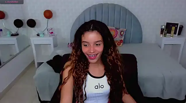 charlotte 0309 online show from January 8, 12:06 am