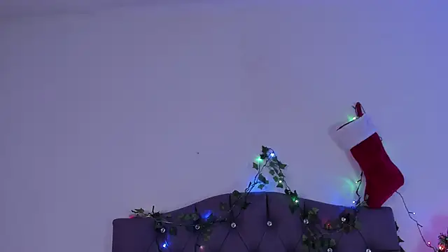 Nyx nayla online show from December 14, 3:07 am