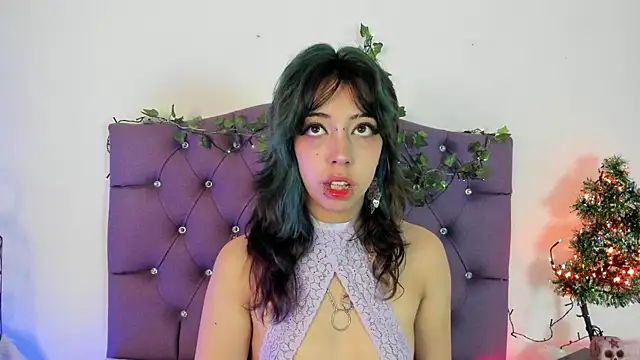 Nyx nayla online show from December 24, 3:58 pm