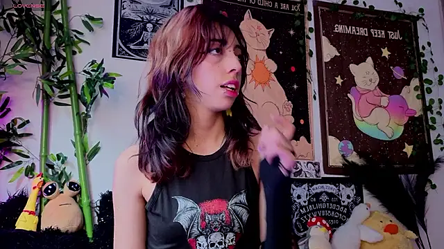 Nyx nayla online show from March 4, 7:42 pm