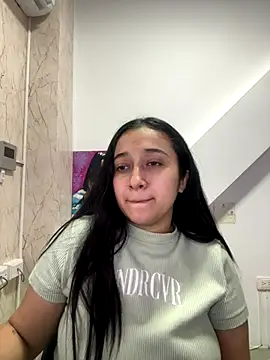 cata megan online show from December 5, 6:43 am