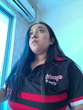 cata megan online show from December 30, 4:08 pm