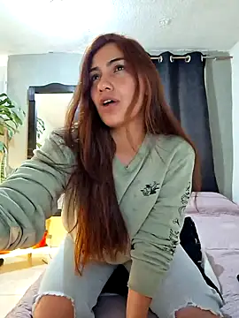 emmily d online show from December 31, 11:49 pm