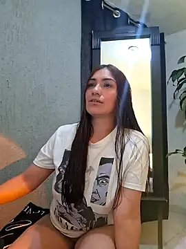 emmily d online show from January 18, 10:17 pm