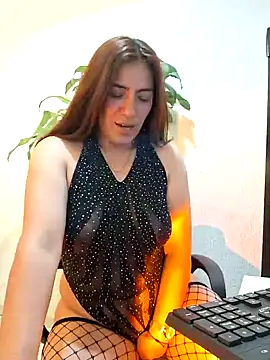 emmily d online show from January 27, 10:06 pm