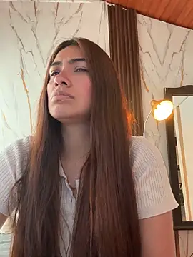 emmily d online show from March 26, 6:13 pm