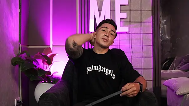 Ryan Hunt online show from October 13, 7:47 pm