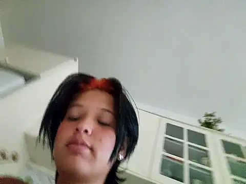 LorenRosse online show from September 25, 4:16 am