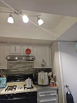 DevilDahm online show from November 8, 7:34 pm