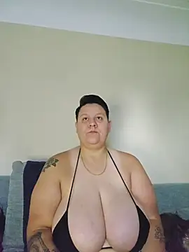 DevilDahm online show from July 26, 11:28 am