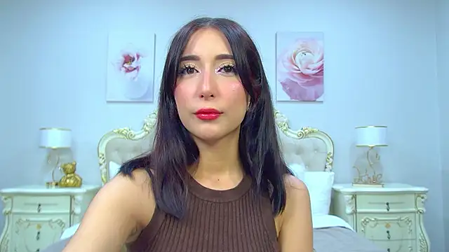 Snapshot of NicoleLimp chatting on January 29, 6:12 am NicoleLimp online show from January 29, 6:12 am