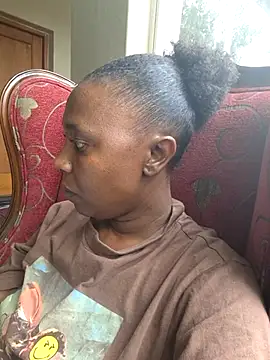 YourDreamLady22 online show from February 15, 11:50 am