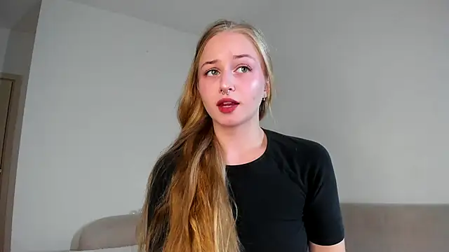 MiaMews online show from November 5, 12:16 pm