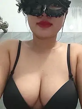 girldam95 online show from July 12, 5:31 am