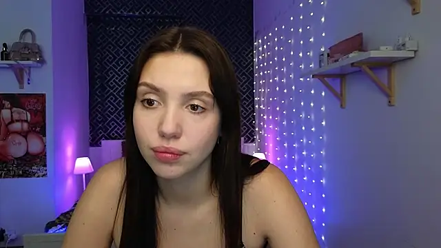 AliceSpark online show from December 5, 9:28 am