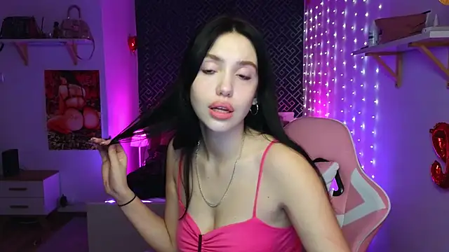 AliceSpark online show from January 18, 7:37 pm