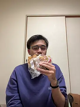 ryusei18570 online show from March 3, 10:15 pm