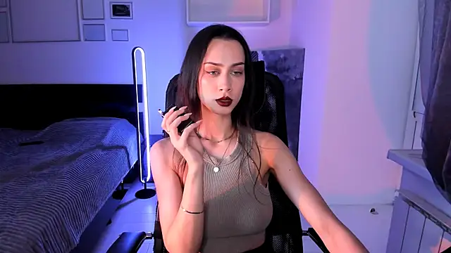 unaericaabistrong online show from January 8, 8:00 pm