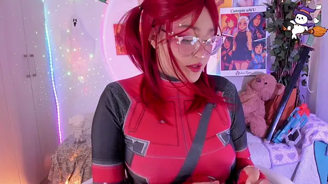 cutepie uwu  online show from December 20, 12:18 am