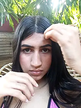 Snapshot of Julix_A chatting on February 16, 8:33 pm Julix A online show from February 16, 8:33 pm