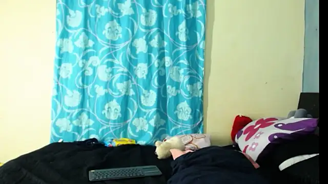 Snapshot of Madison__12 chatting on March 3, 2:04 am Madison 12 online show from March 3, 2:04 am