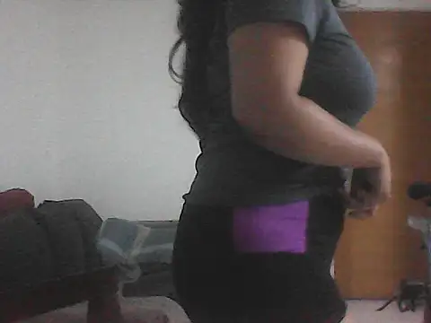 Snapshot of vanesa457 chatting on November 26, 10:55 pm vanesa457 online show from November 26, 10:55 pm