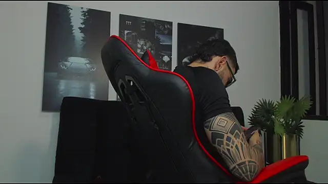 Austin bolt online show from February 8, 3:08 am