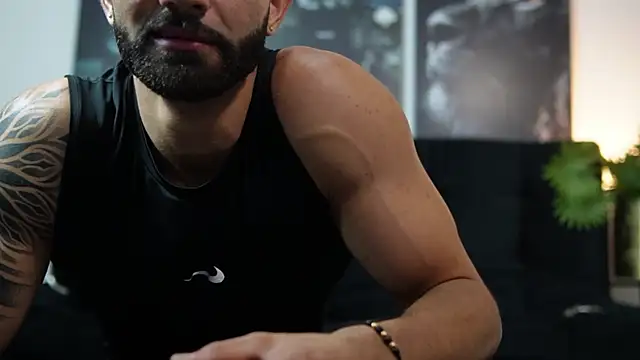 Austin bolt online show from October 8, 2:31 am