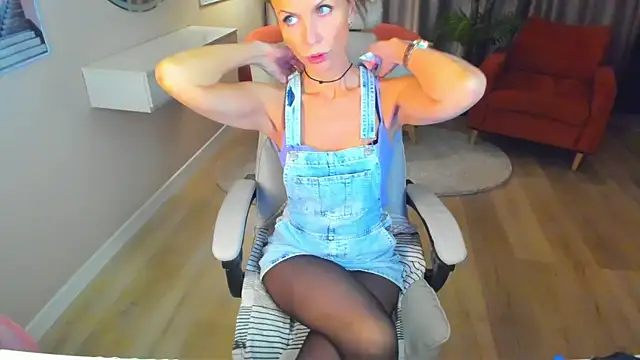 Elizabe th online show from February 16, 12:52 am