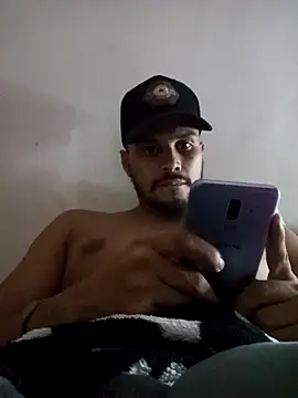 Snapshot of Dilan_1994 chatting on December 2, 12:27 am Dilan 1994 online show from December 2, 12:27 am