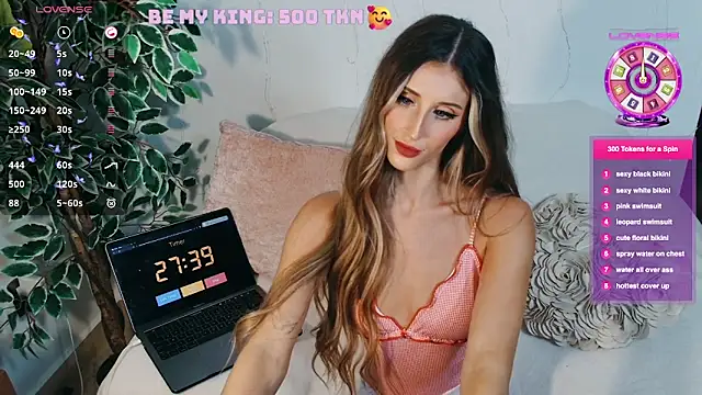 Snapshot of Angel-Ava chatting on October 7, 4:53 am Angel-Ava online show from October 7, 4:53 am