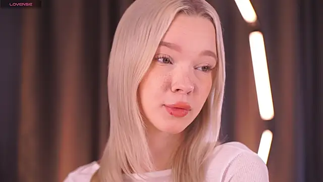  AlinaBailey online show from January 11, 7:57 am