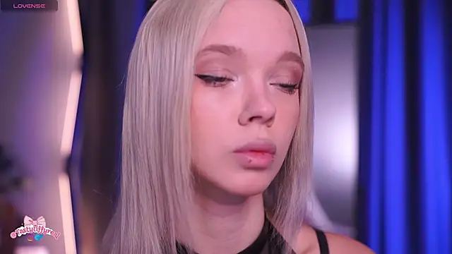  AlinaBailey online show from March 15, 8:42 am