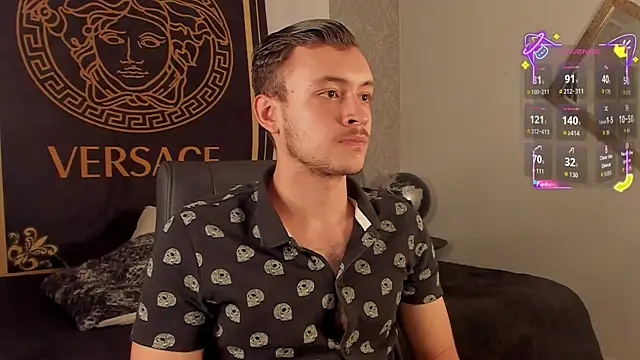 Snapshot of Desmon_Clark chatting on September 20, 10:22 pm Desmon Clark online show from September 20, 10:22 pm