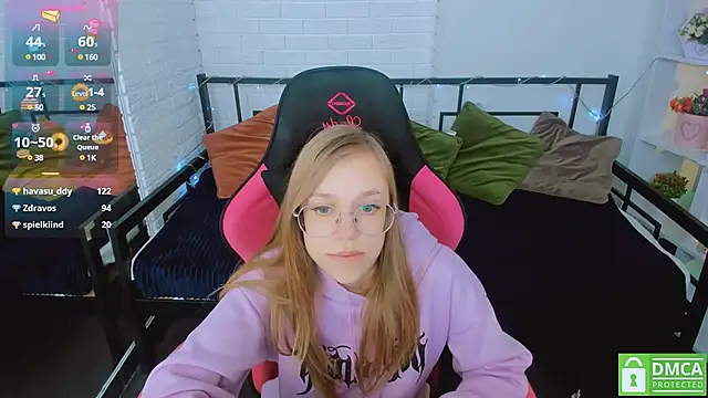 LayriantaVee online show from January 16, 1:14 pm