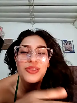 Ary-18 online show from November 12, 1:39 am