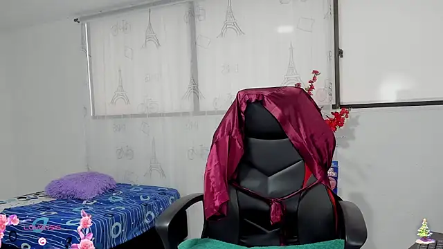 Snapshot of Danniela_rivera chatting on December 5, 11:41 am Danniela rivera online show from December 5, 11:41 am