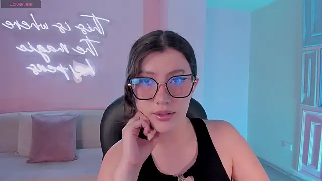 Snapshot of AmberFarrell chatting on July 14, 8:47 pm AmberFarrell online show from July 14, 8:47 pm