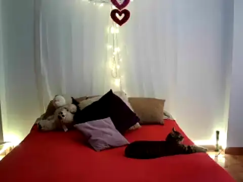 Hanna Charming online show from February 20, 8:25 pm